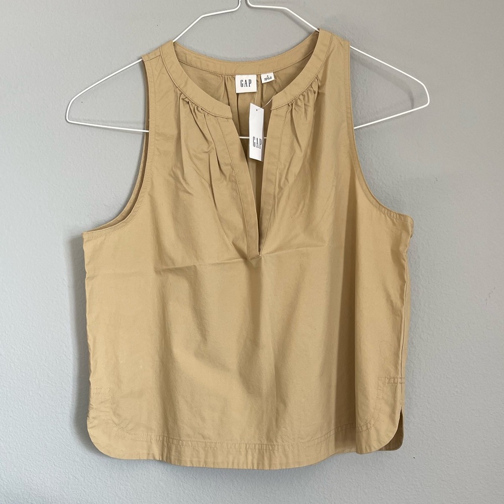 NWT GAP Tan Linen V-neck Tank Top